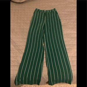 H & M super sexy wide legged pant